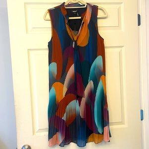 DKNY Pleated Sleeveless Printed Dress Size 10 NWT
